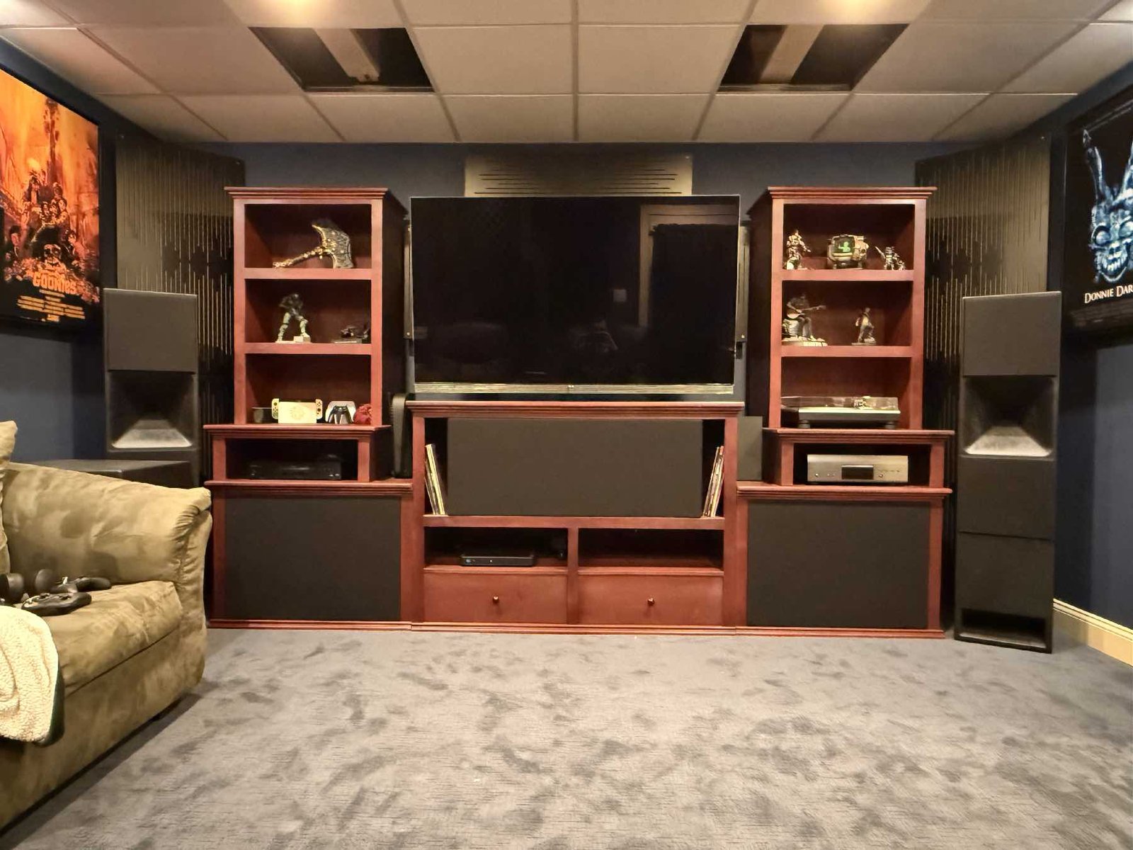 Media Entertainment Center – Hammerhead Woodworks